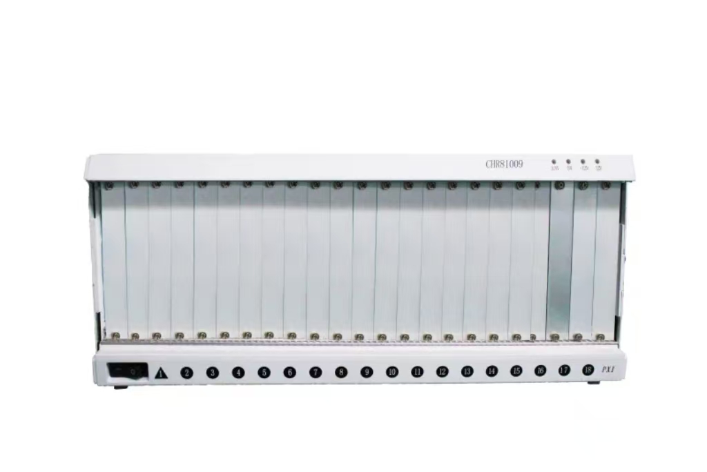 18-слотовый шасси PXI/CPCI