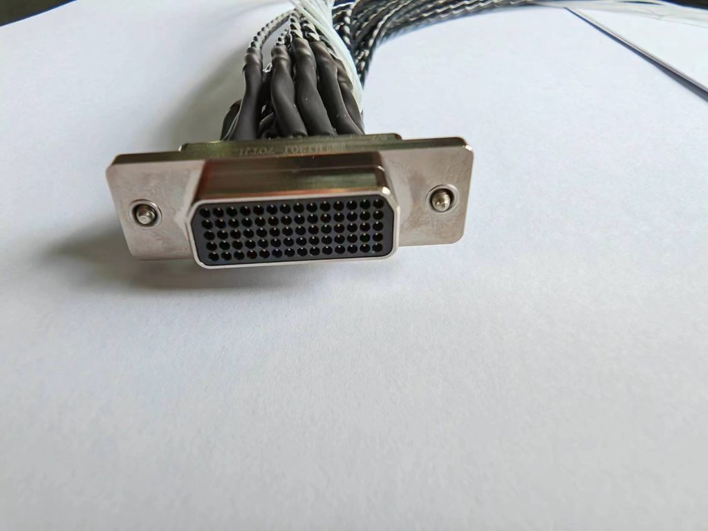 Микроминиатюрный прямоугольный электроконнектор серии HJ30J-N8