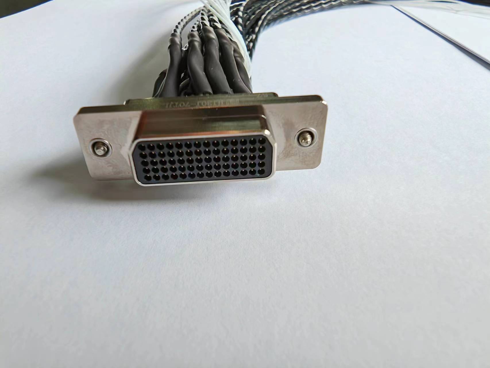 Микроминиатюрный прямоугольный электроконнектор серии HJ30J-N8