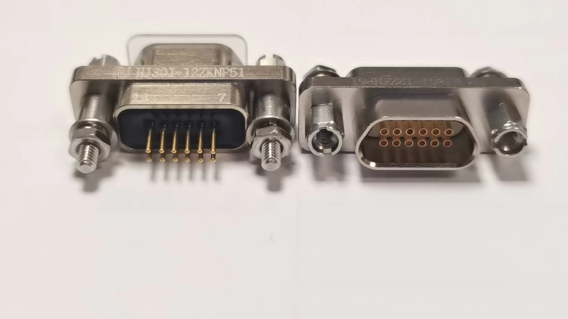 Микропрямоугольные электрические разъемы для высокоскоростной передачи серии HJ30J