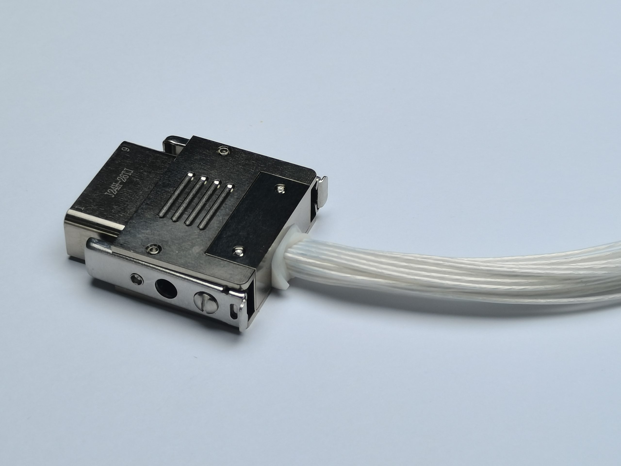 Миниатюрный прямоугольный электрический разъем серии J24H