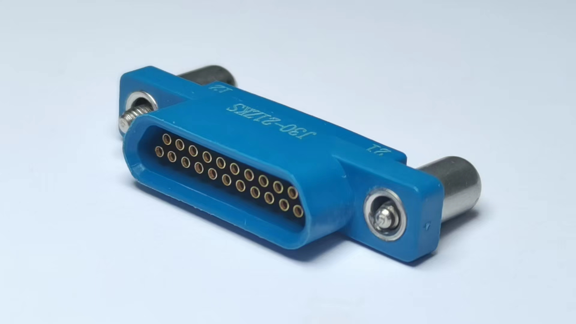 Миниатюрный прямоугольный электрический разъем серии J30(Разъем и розетка для печатной платы серии J30 с изогнутой формой (W/W-J-тип)/Рекомендуемые размеры отверстий для печатных плат)