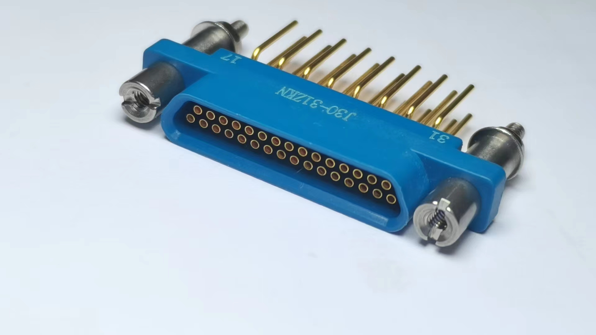 Миниатюрный прямоугольный электрический разъем серии J30(Разъем и розетка для печатной платы серии J30 с изогнутой формой (W/W-J-тип)/Рекомендуемые размеры отверстий для печатных плат)