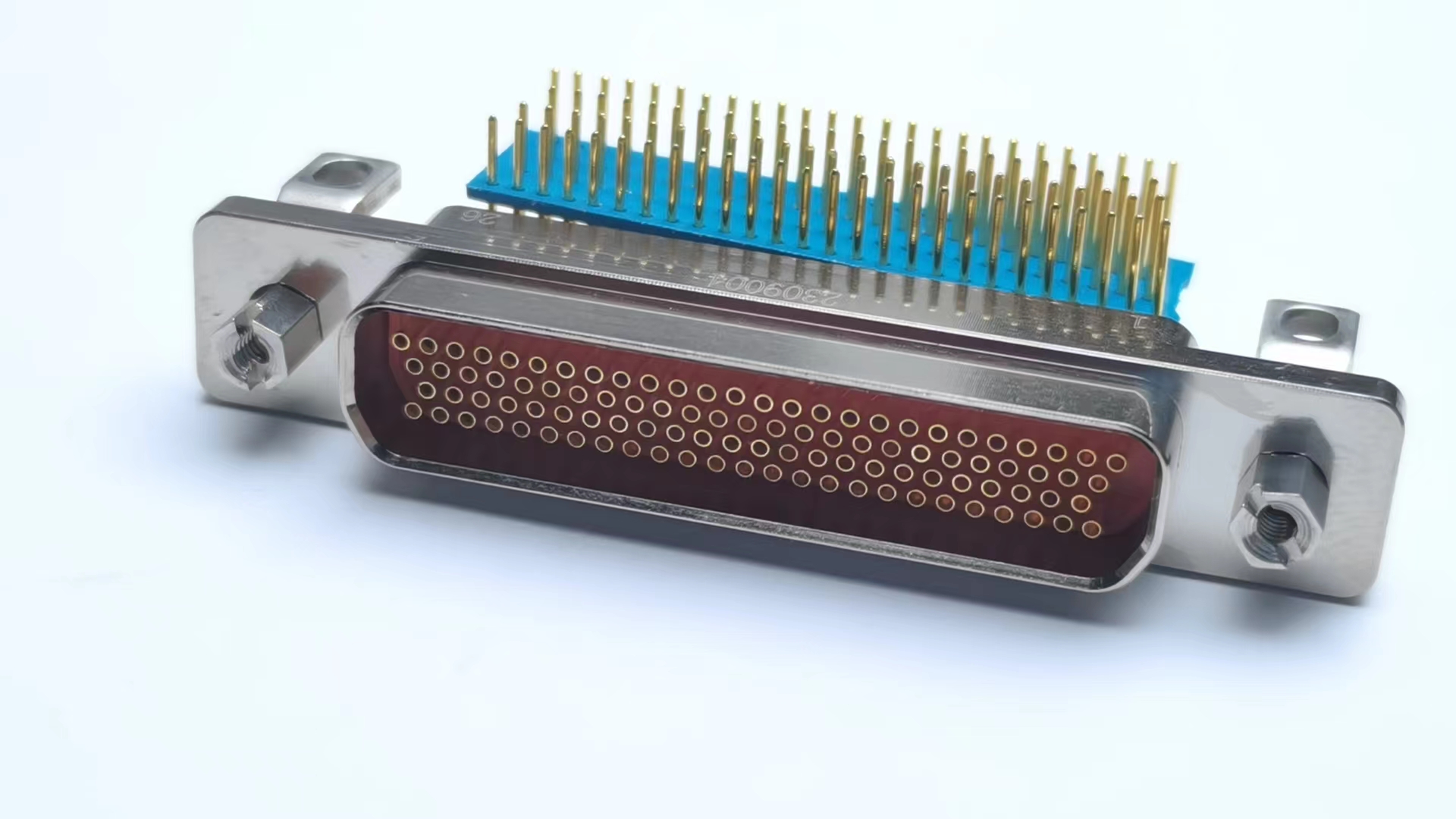 Электроконнекторы серии J30J с комбинированным подключением малого и большого тока（Изогнутая печатная плата/J30J-A3 Зажим для кабеля）