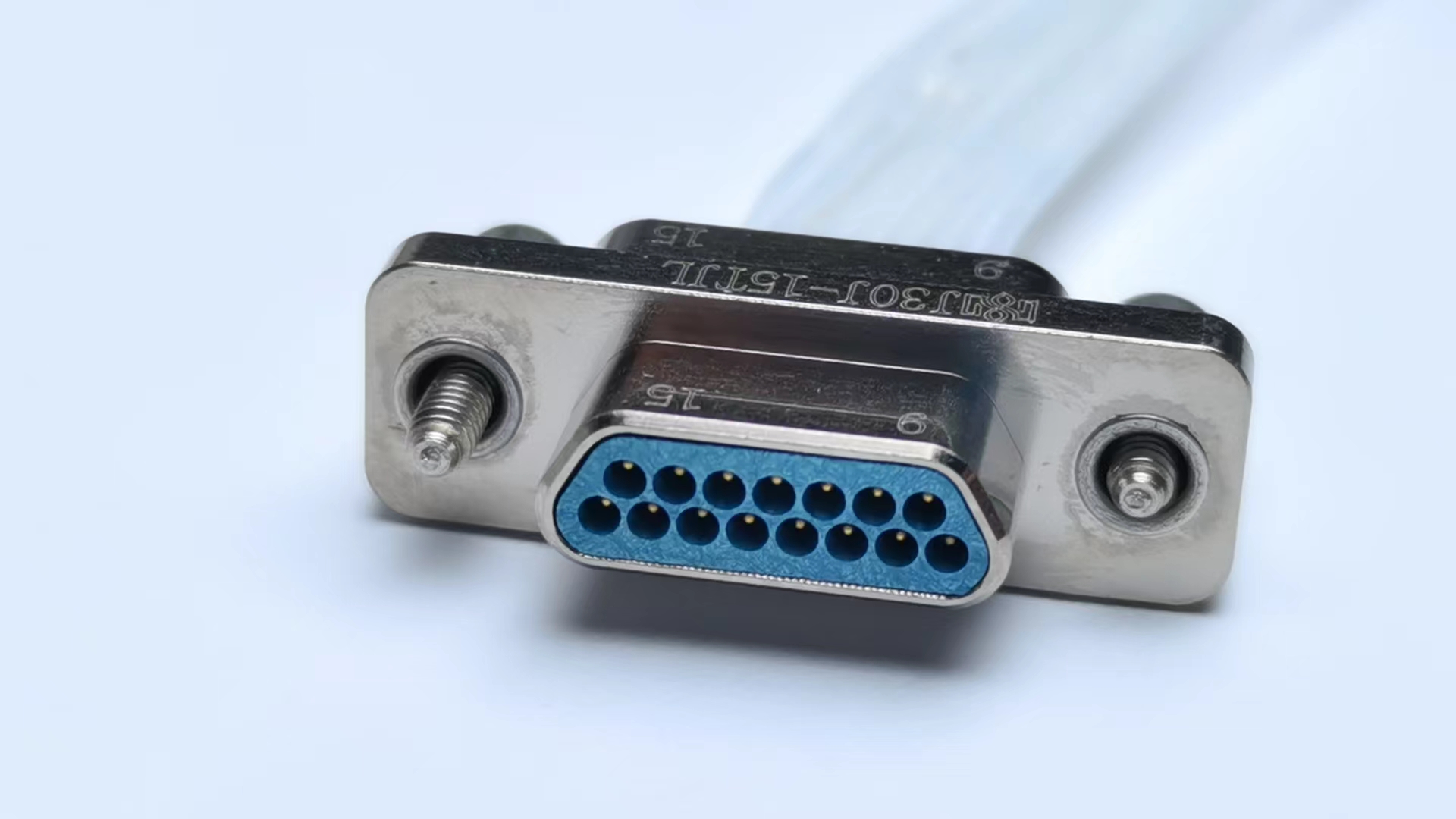 Серия J30J микроматричных электрических соединителей со стержнями из сплетенной проволоки（Модифицированный продукт серии с быстрым замком/Продукт с инверсией штырей и гнезд/Продукт с клеевым герметичным уплотнением）