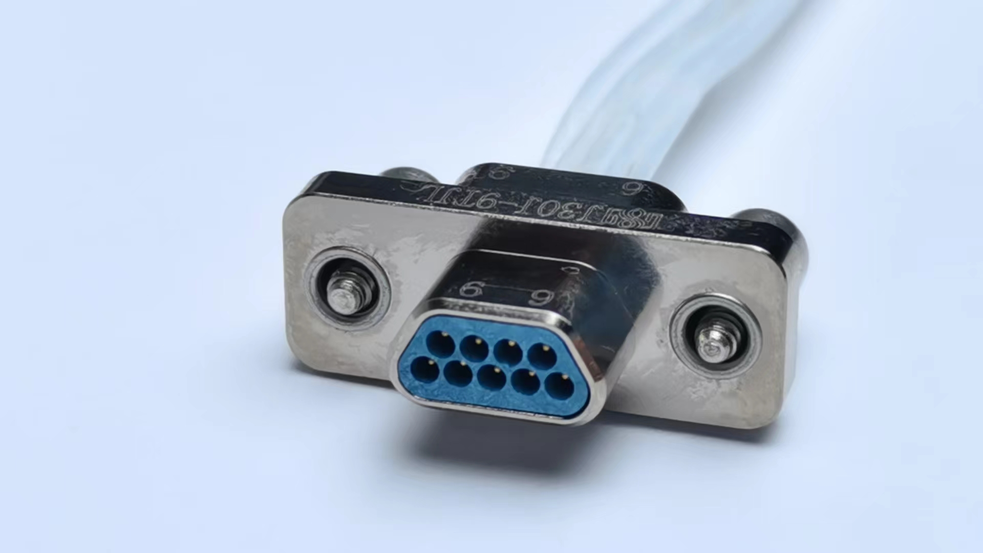 Серия J30J микроматричных электрических соединителей со стержнями из сплетенной проволоки（Модифицированный продукт серии с быстрым замком/Продукт с инверсией штырей и гнезд/Продукт с клеевым герметичным уплотнением）