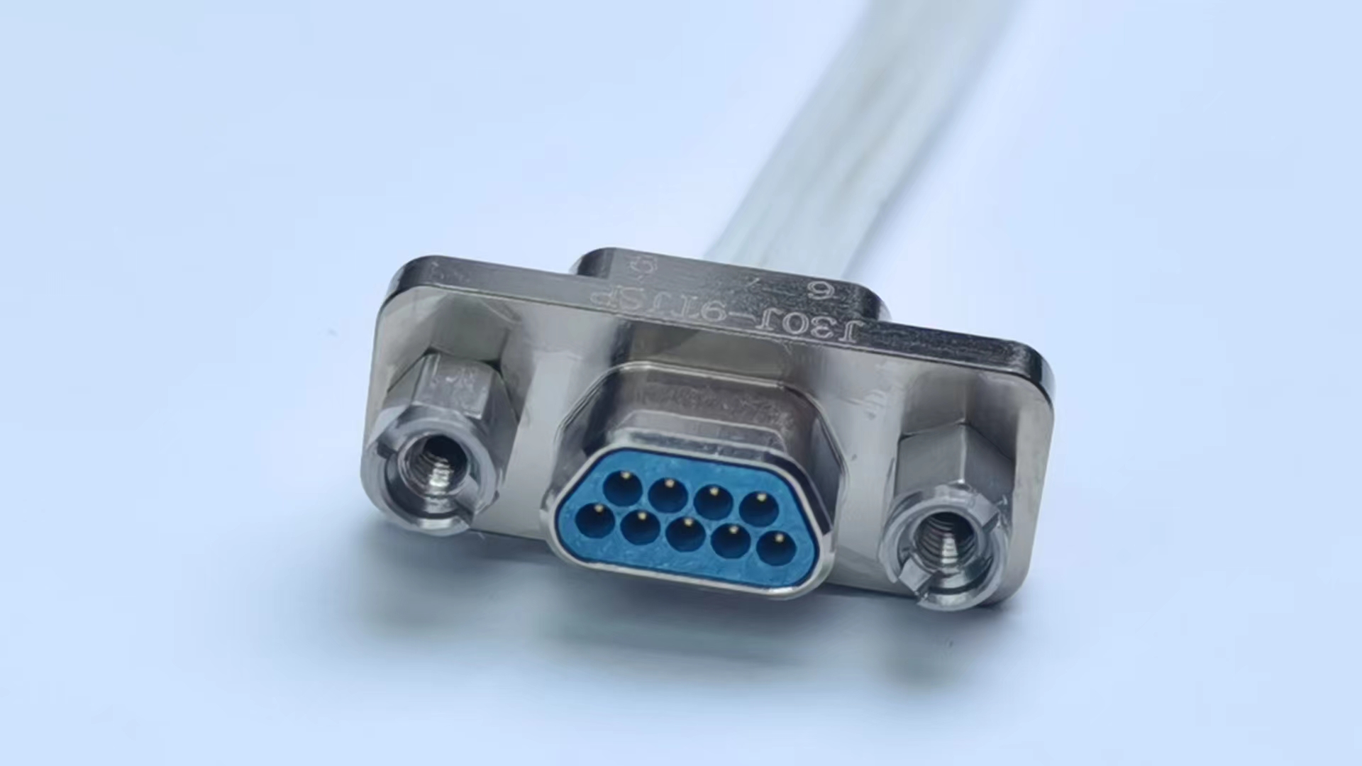 Серия J30J микроматричных электрических соединителей со стержнями из сплетенной проволоки（Модифицированный продукт серии с быстрым замком/Продукт с инверсией штырей и гнезд/Продукт с клеевым герметичным уплотнением）