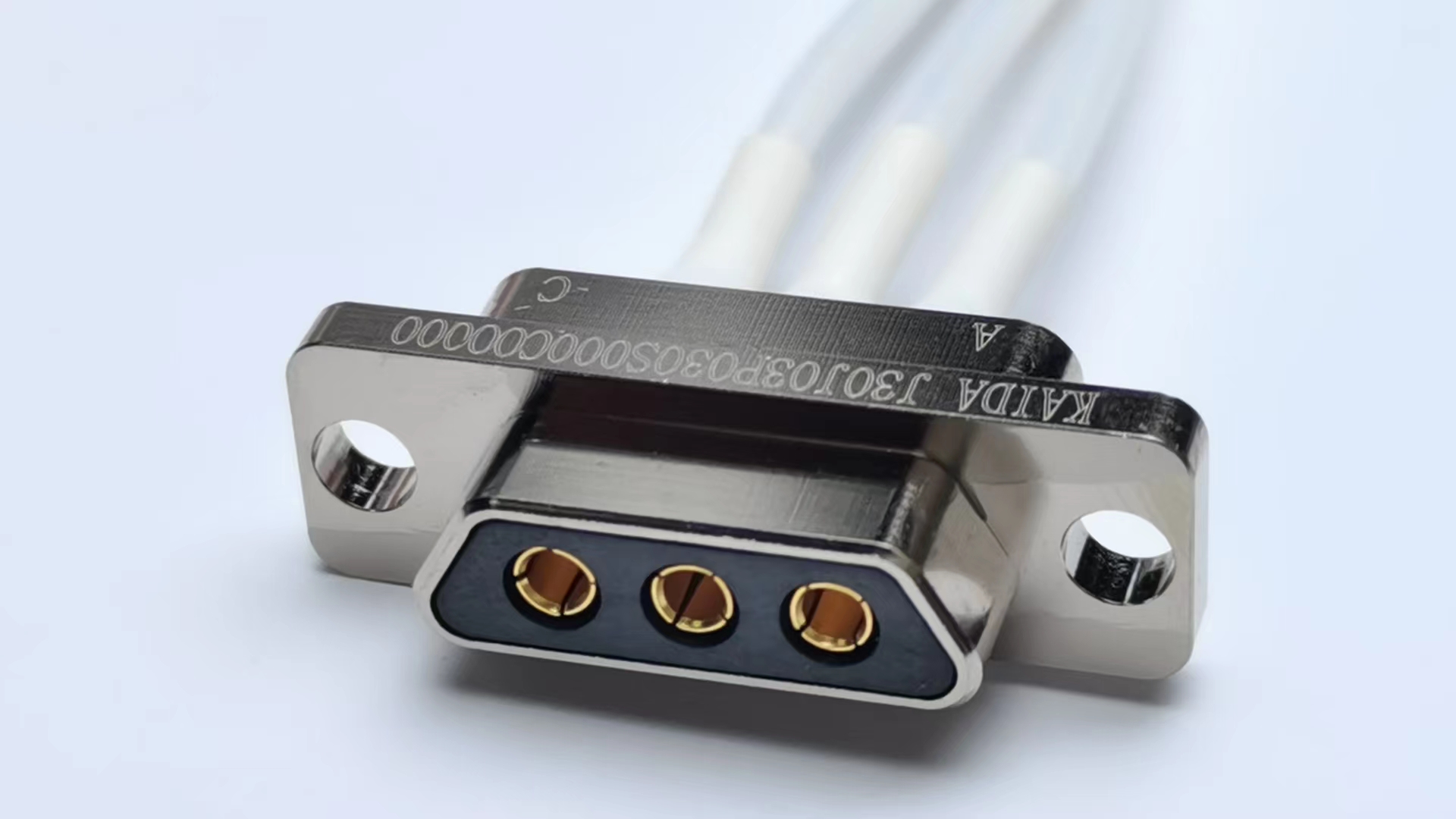 Электроконнекторы серии J30J с комбинированным подключением малого и большого тока