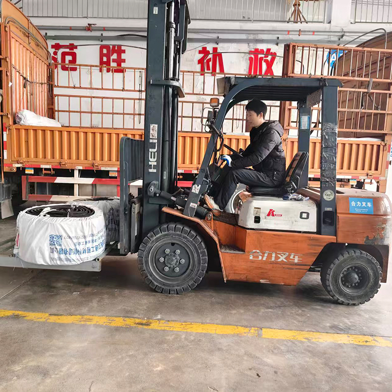 Западно-Сяншаньская автомагистраль TJ4 — эффективное продвижение отгрузки материалов, обеспечение ускорения суперпроекта