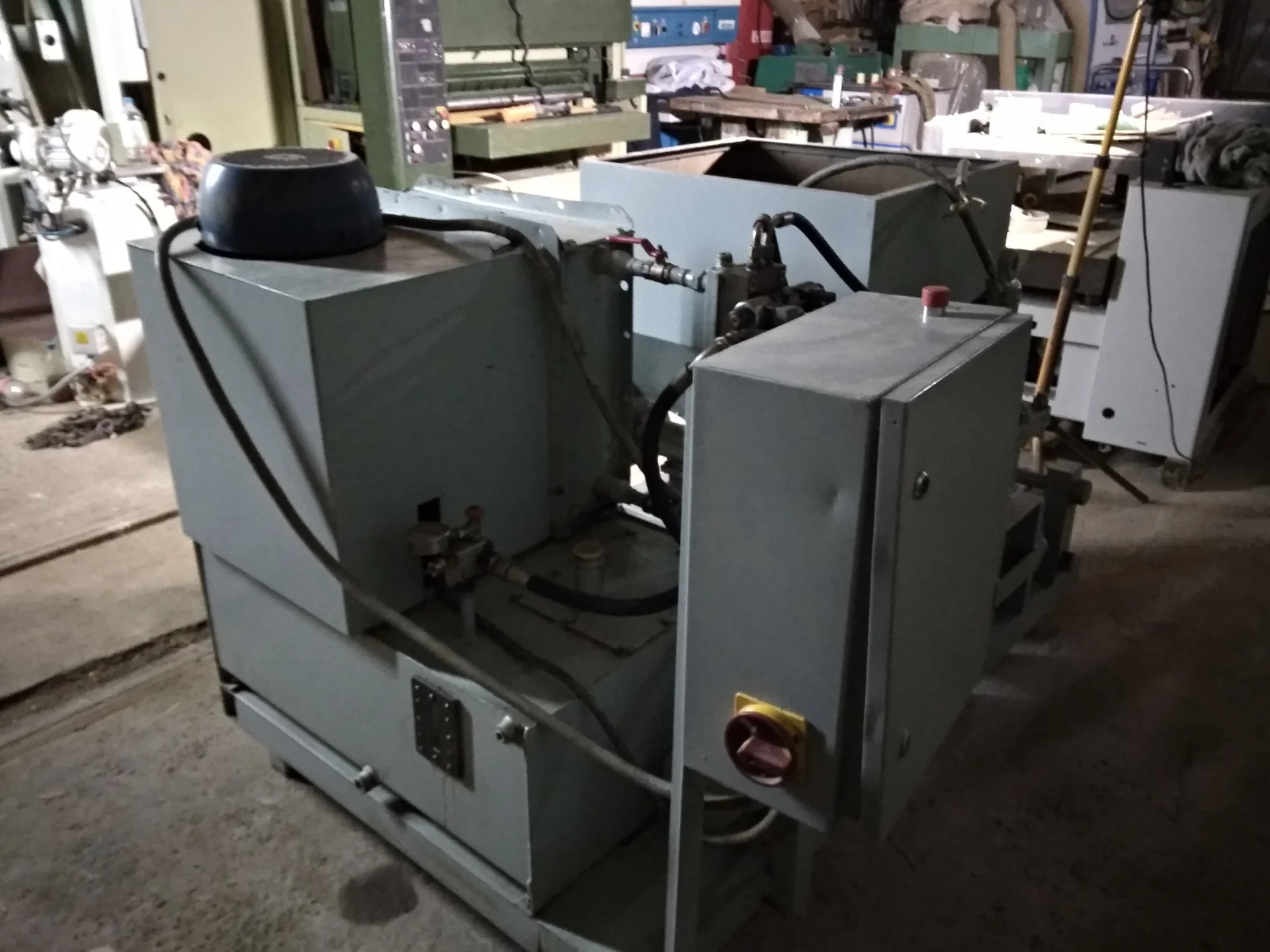 Пресс для брикетирования железа: Топ-5 моделей 2026 года