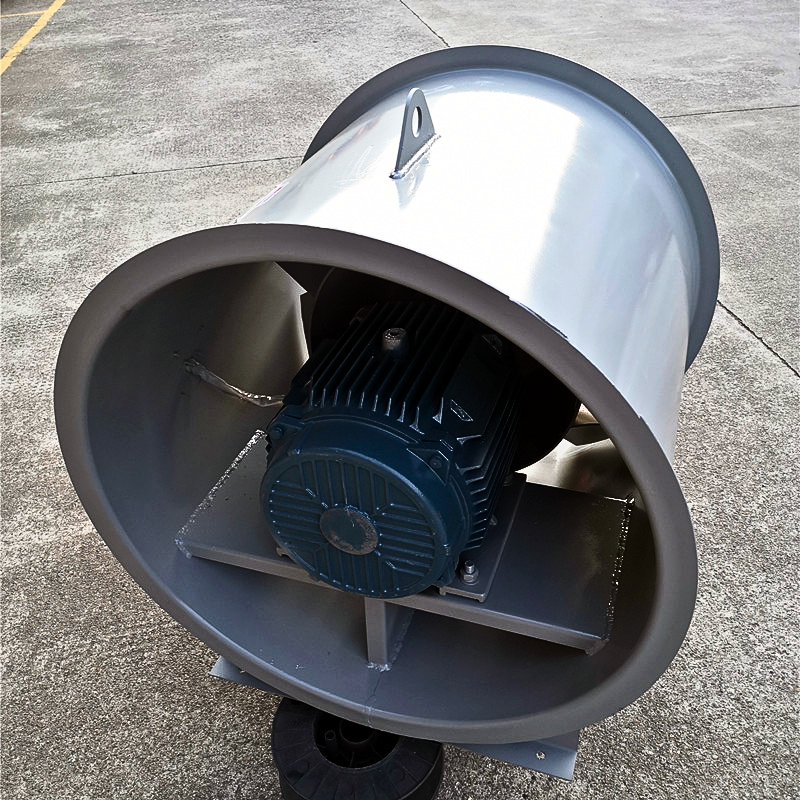 Промышленный осевой вентилятор 220 В: мощность и удобство в одном корпусе