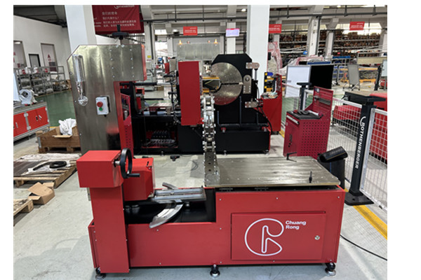 Saddle Band Saw
