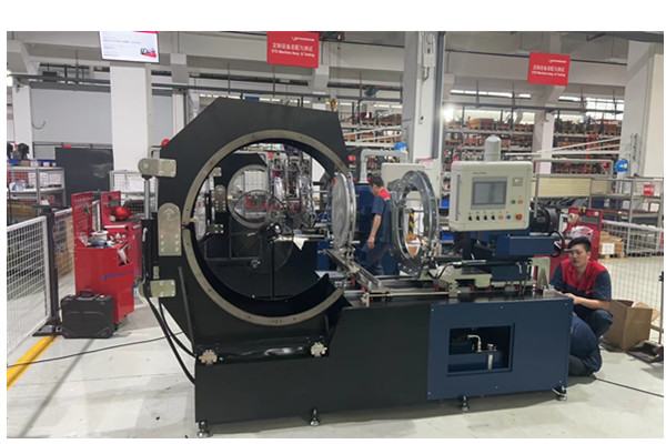 saddle fiting machine