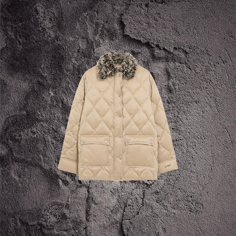 Коллекция AW27-28 Женская куртка из тканого полотна
