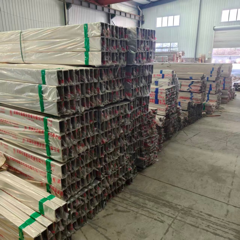 Прямо от производителя! Трубы из нержавеющей стали любых спецификаций и материалов, квадратные, круглые, большого диаметра, толстостенные и нестандартной формы, изготавливаемые на заказ!