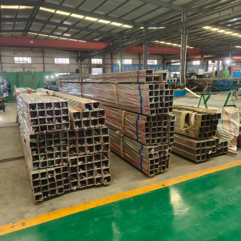 Прямо от производителя! Трубы из нержавеющей стали на заказ любых спецификаций и материалов: квадратные, круглые, большого сечения, толстостенные, нестандартной формы — всё в одном месте!