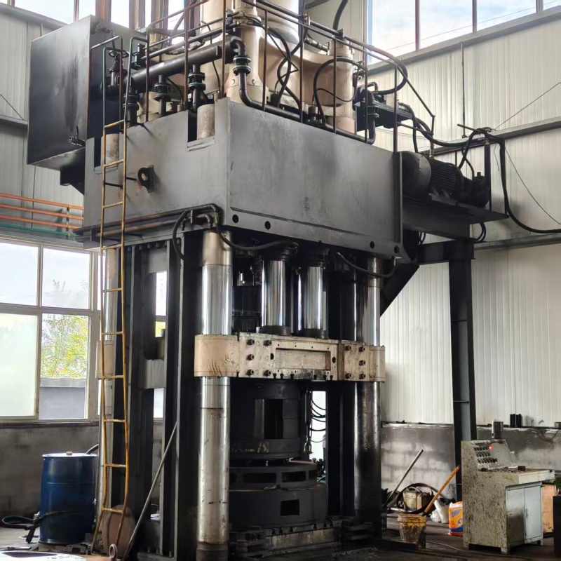 [Прямые поставки с завода] Прямые продажи с завода! Настраиваемое прецизионное штамповочное оборудование для крупногабаритных полусферических деталей с усилием 1500 тонн, специально разработанное для СПГ, высокопрочное оборудование для формовки металла. Более десяти лет опыта, прямые продажи от производителя – заслуживаем доверия! Добро пожаловать!