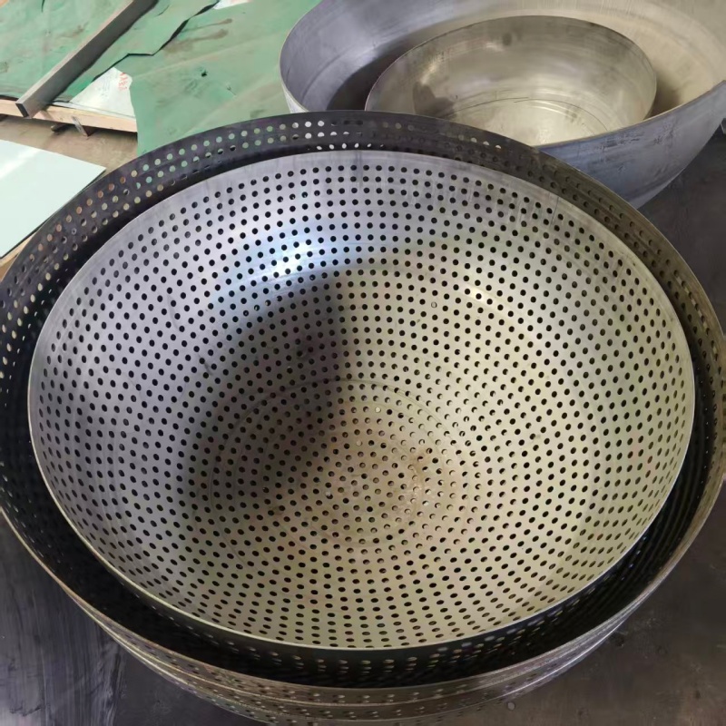 Изготовление на заказ полусферических крышек, ситечек, подвесных корзин и ящиков различных спецификаций и из различных материалов для котлов с рубашкой охлаждения – напрямую с нашего собственного завода!