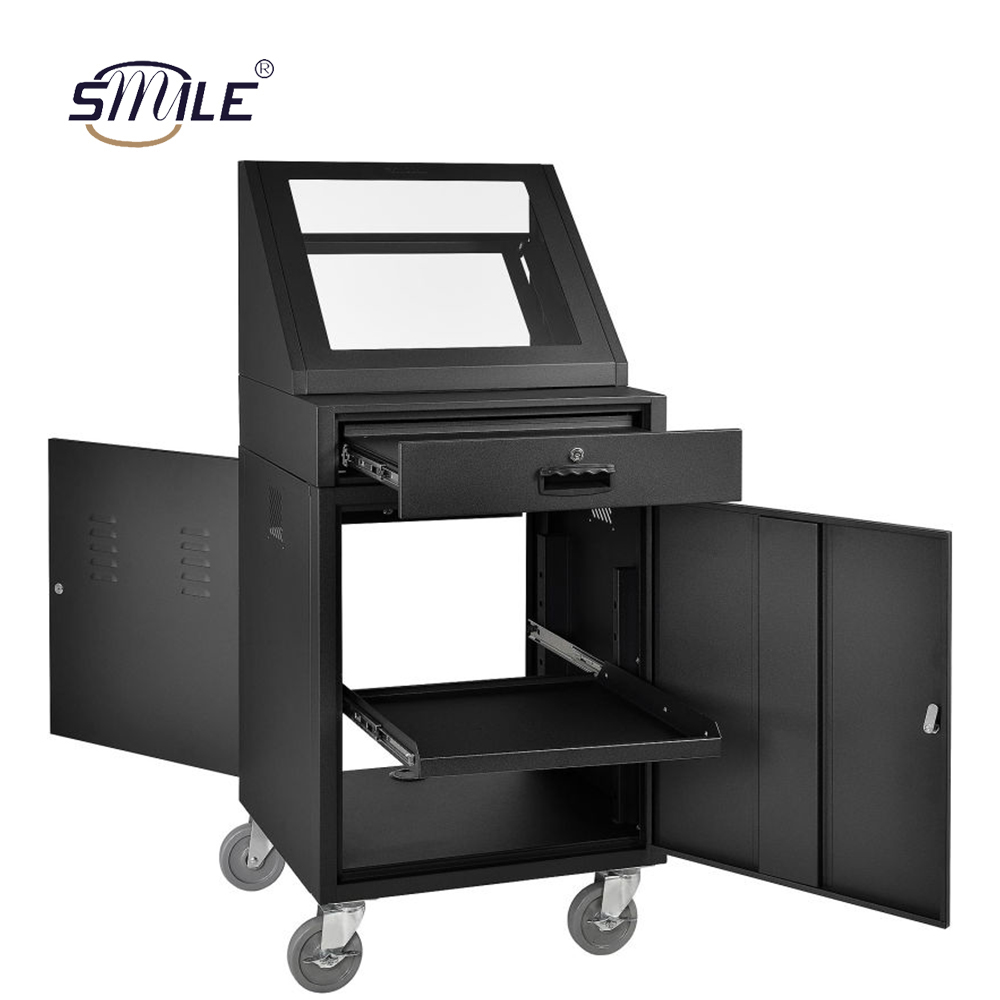 Компьютерный шкаф