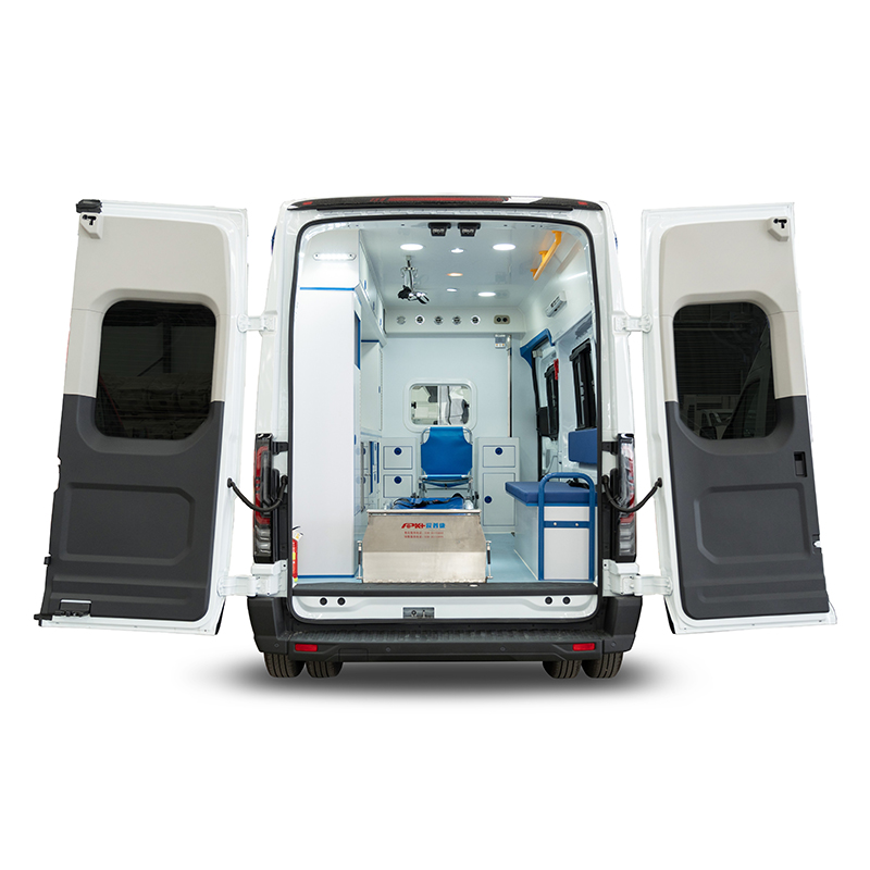 APK  Красный автомобиль скорой помощи Ford Transit V363 (дизель, автоматическая коробка передач)
