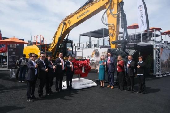 Компании Liugong и Cummins совместно отмечают 30-летие сотрудничества, углубляют инновации и начинают новую эру низкоуглеродного развития.