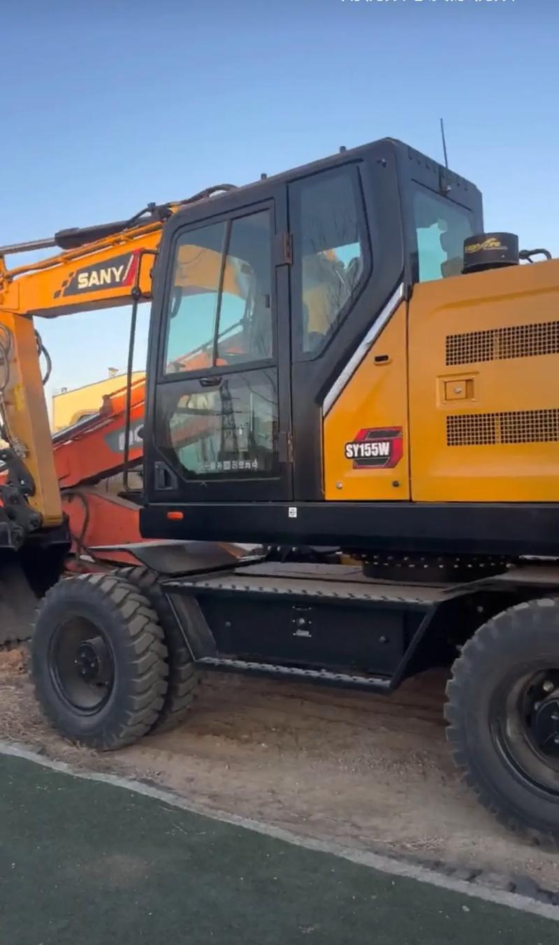 Экскаватор Sany SY155W: надёжность, мощность и выгодная цена