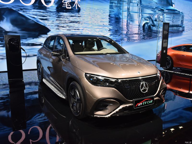 Mercedes‑Benz EQE SUV 500 4MATIC Ultimate Edition: роскошный среднеразмерный полноприводный внедорожник с электрическим двигателем