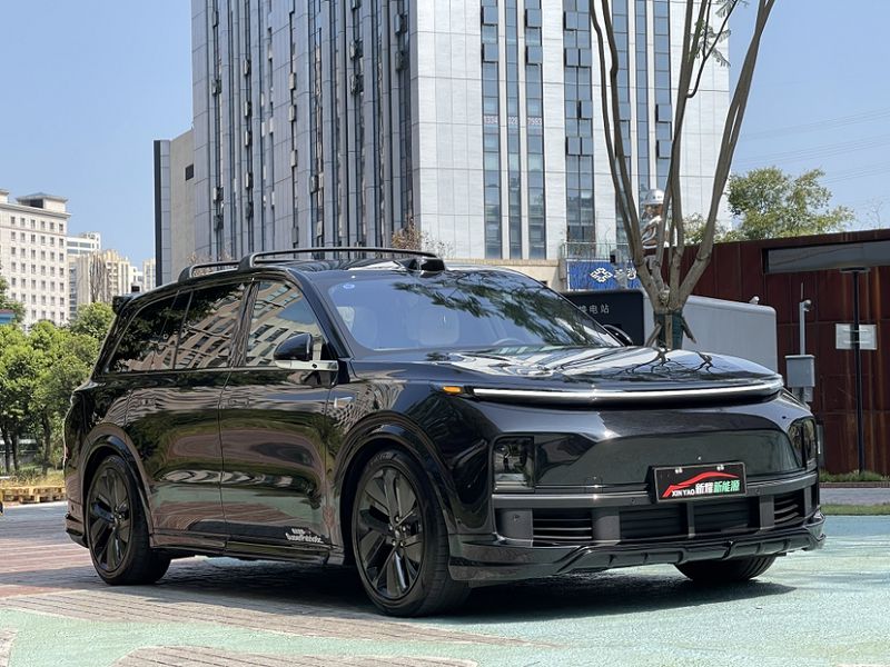 2022 Lixiang L9 Max: семейный автомобиль для дальних поездок с несколькими членами семьи