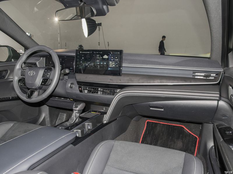 Управляемость также является важным аспектом эксплуатационных характеристик деталей шасси Экономичные автомобили