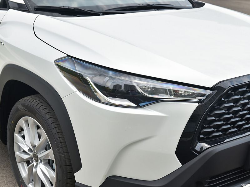 Сколько времени обычно требуется для зарядки Экономичные автомобили?