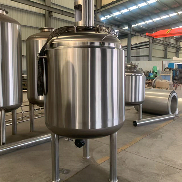 Изучение возможностей применения контейнеров из нержавеющей стали в различных отраслях промышленности.