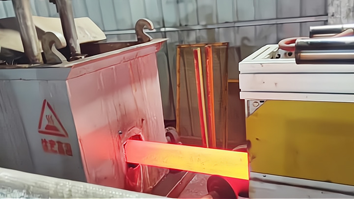 Какое оборудование лучше всего подходит для термообработки (закалки и отпуска) бесшовных стальных труб?