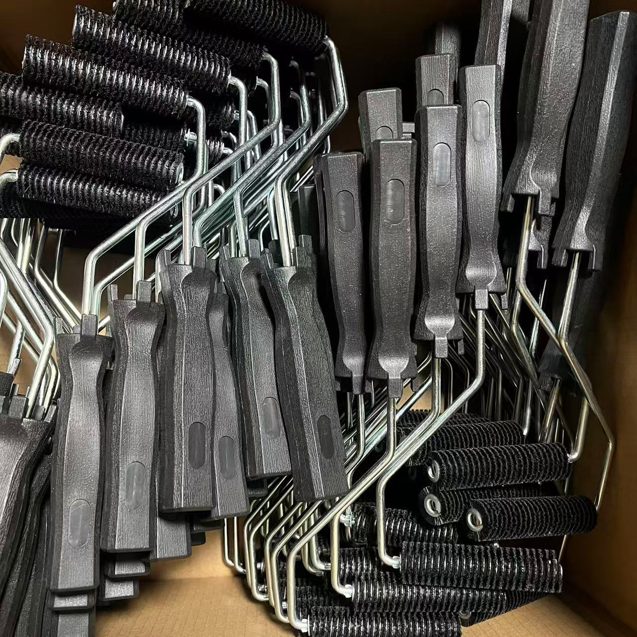 Компания Changzhou Haijun Trading Co., Ltd. успешно осуществила отгрузку ламинирующих валиков из стекловолокна (FRP/GRP) в Россию, расширяя свой зарубежный рынок высококачественной продукцией.