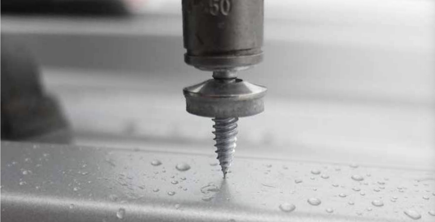 Откройте для себя самосверлящий винт с покрытием RUSPERT от DD Fasteners