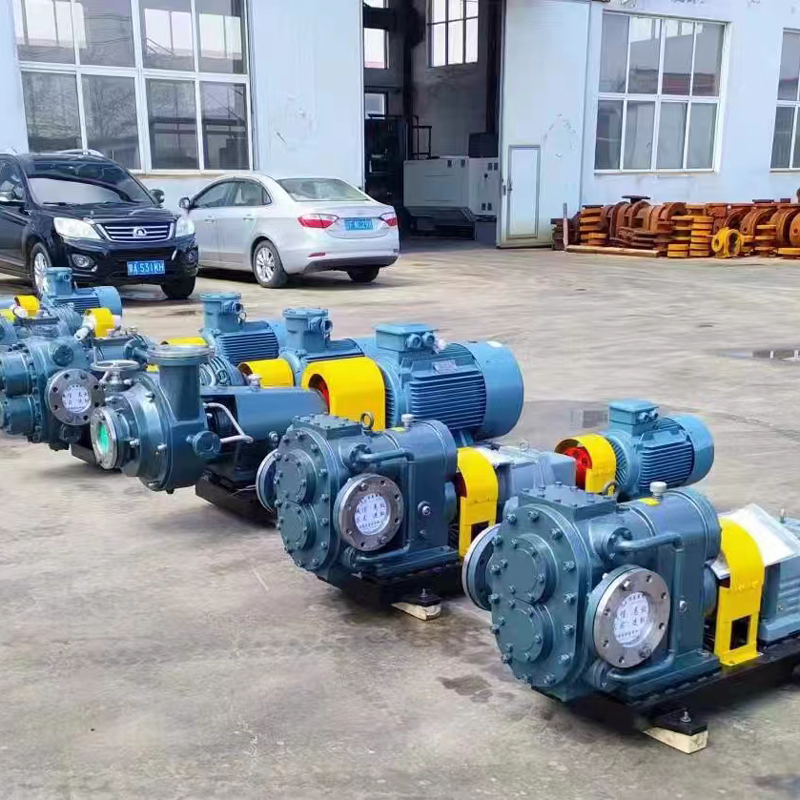 Асфальтовый насос