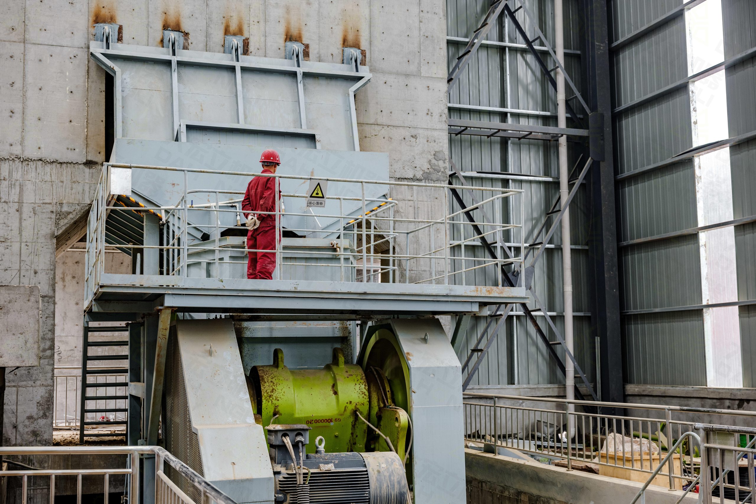 6 ключевых модели! Глубокий анализ эталонного оборудования для грубой дробки — дробилки щелковидной PEV компании Dahongli