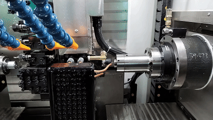 Автоматическая-разгрузка-симметричного-двухшпиндельного-токарного-станка