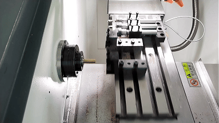 ​ЧПУ токарный станок модели 20 с подачей резца