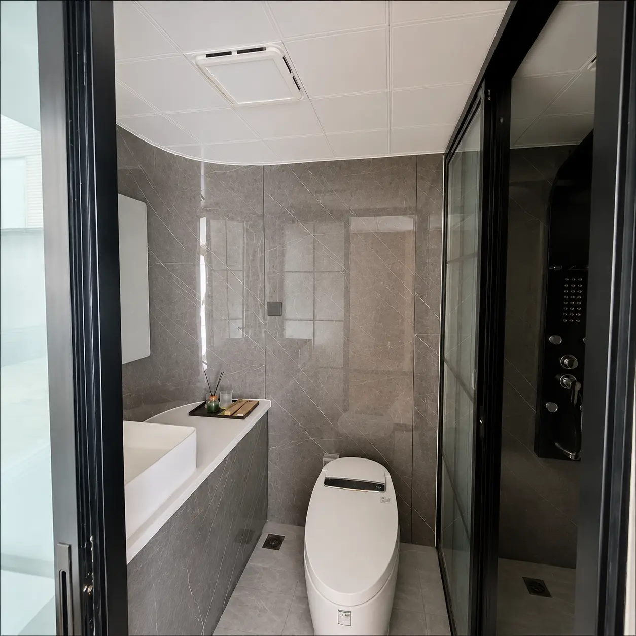 Капсульный модульный дом X5 с панорамным остеклением, 28,05 м²
