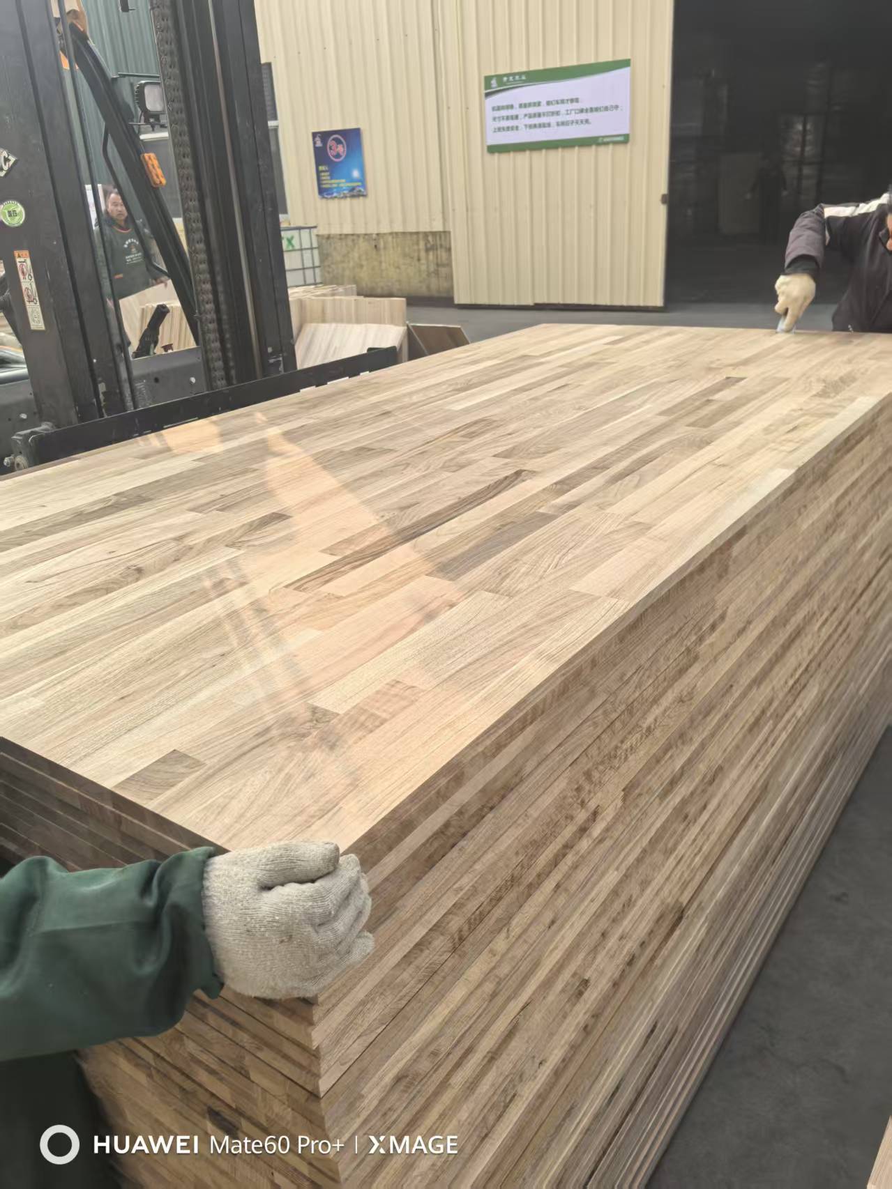 «Внешность» должно быть переведено как «значение внешности»