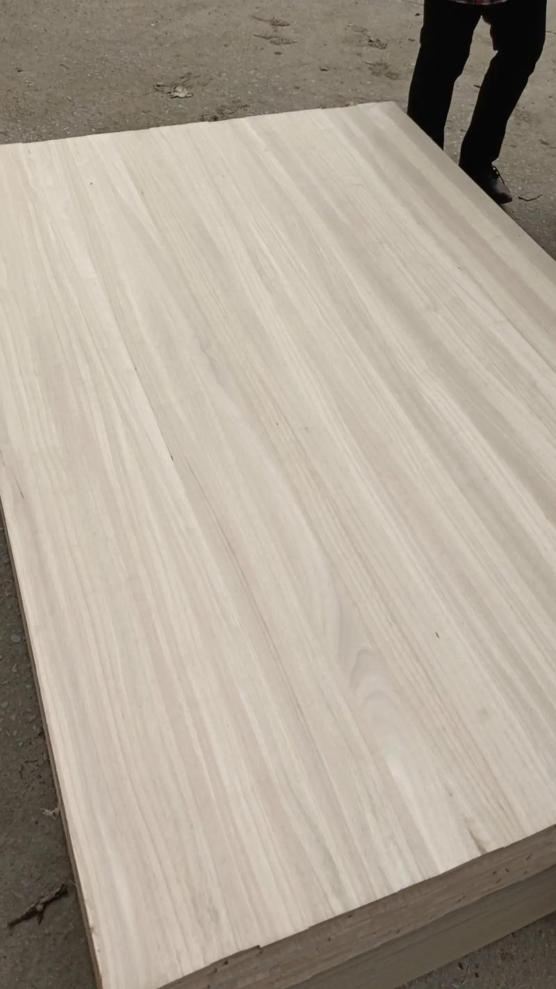 Резиновая древесина Прямая доска Различные материалы Деревянные изделия из дерева / деревянные аксессуары Прямая продажа Деревянные изделия могут быть обработаны