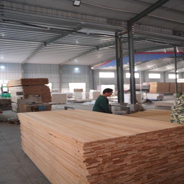 Экологически чистый карбид тополя класса E0 Высокая стабильность нелегко деформировать весь дом