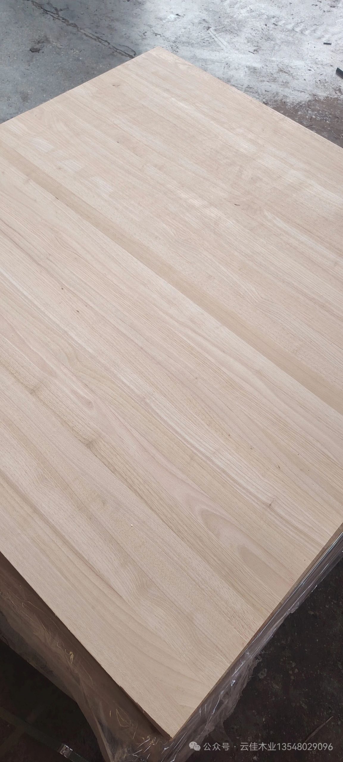 Класс АА каучуковая древесина прямая доска стабильная поставка мебельной фабрики / отделочная компания массовый выбор