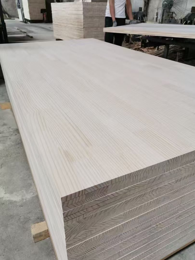 Завод специализируется на продаже листов купить сосну доски