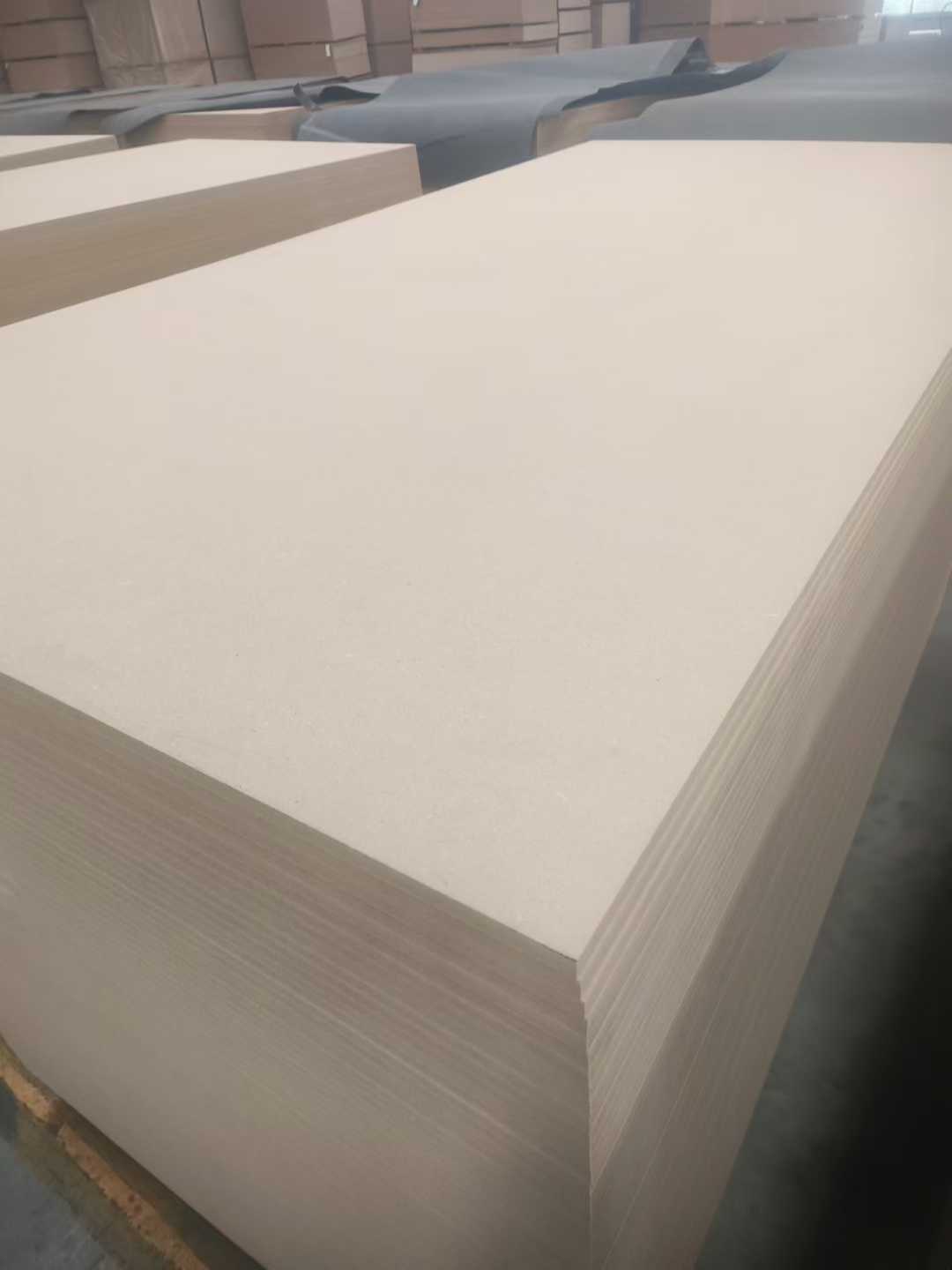 Плотные доски – рентабельная основа для домашнего ремонта / изготовления мебели