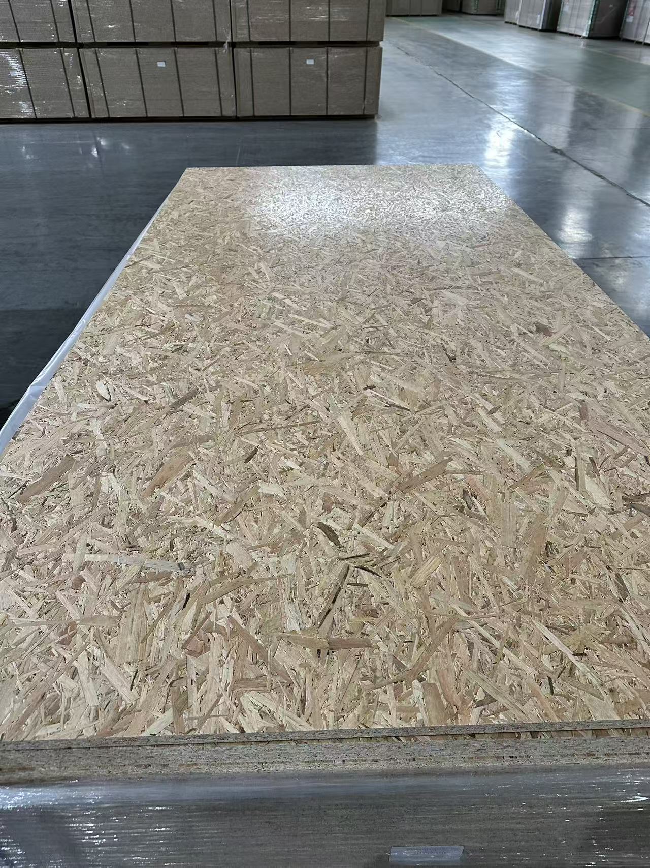 Производитель прямая оптовая продажа сплошной древесины OSB доски сосны 9mm12mm15mm18mm