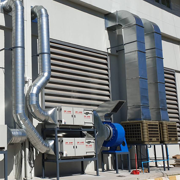 Попрощайтесь с неприятностями, связанными с испарениями во время готовки: почему электрофильтр — разумный выбор для владельцев ресторанов?