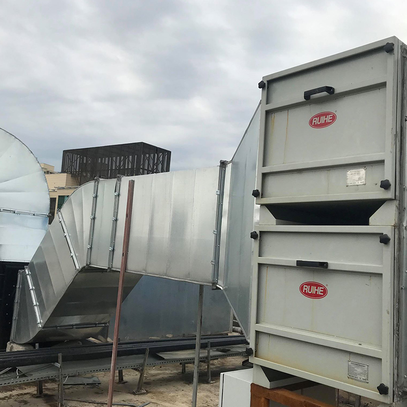 Высокоэффективный электрофильтр: технология делает воздух на кухне более свежим