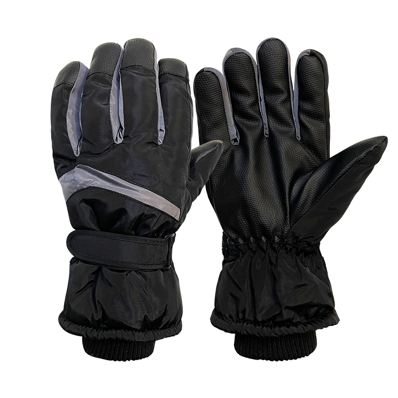 Черные мужские перчатки