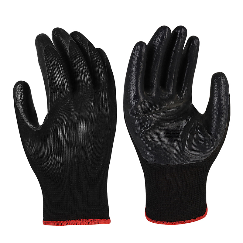 защитные нитриловые перчатки